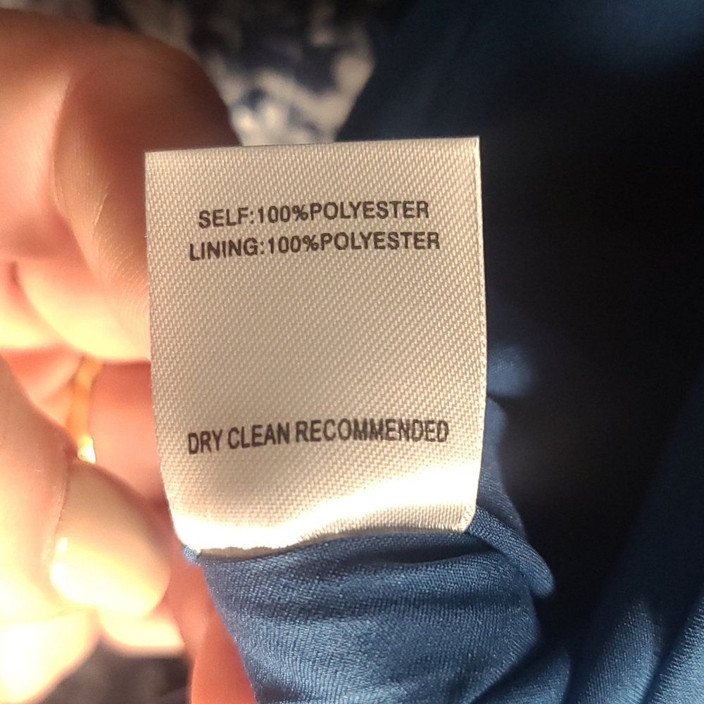 🆕️ Ali & Jay Blue & White Floral Cropped Jumpsuit - Picture 15 of 16